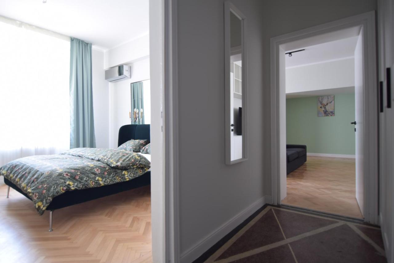 Beautiful Apartment In Old City Bukurešť Exteriér fotografie